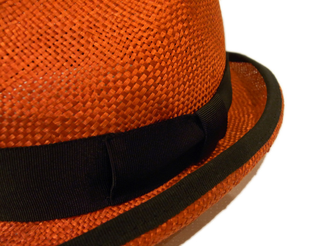 【EDHAT（エドハット）】　Sisal Homburg Hat（日本製）　カラー：レッド